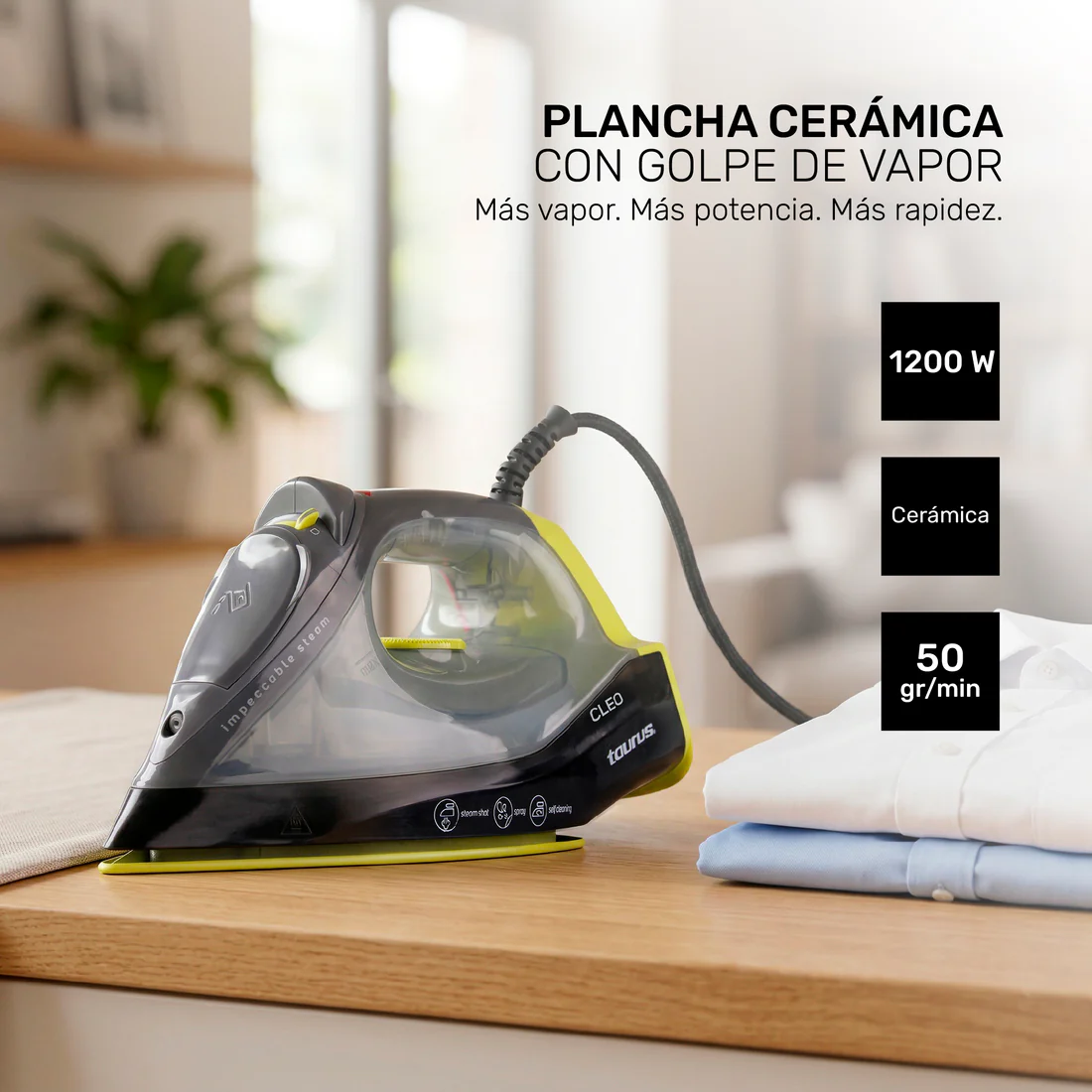 Plancha Taurus Cleo De Cerámica Con Golpe De Vapor, 1200 Watts Color Negro