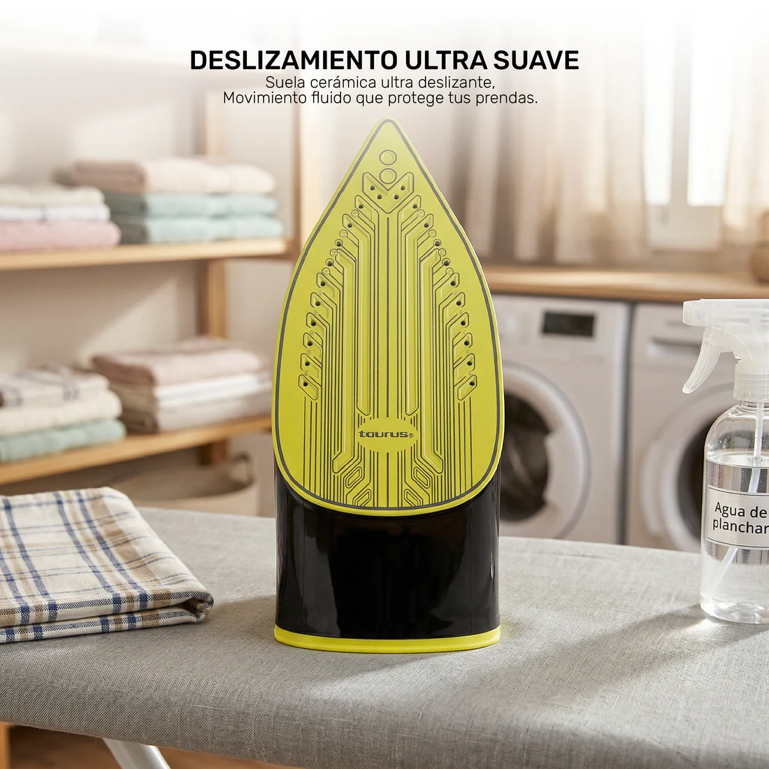 Plancha Taurus Cleo De Cerámica Con Golpe De Vapor, 1200 Watts Color Negro